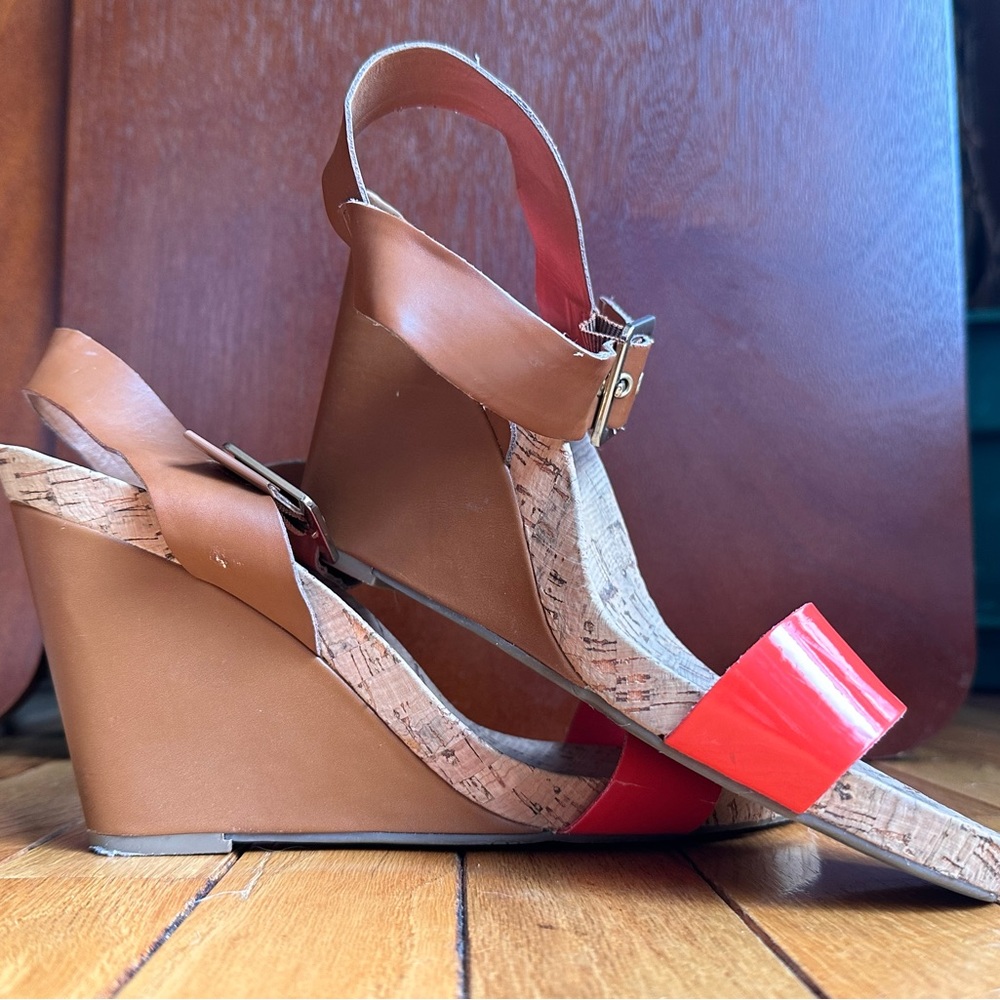 BCBG Strappy Wedges - Size 10